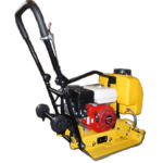 Виброплита Masalta MSR60-4 бензиновая (Honda GX 160, 5.5 л/с, 62 кг, бак для воды, колеса, защитная рама, резиновый коврик)