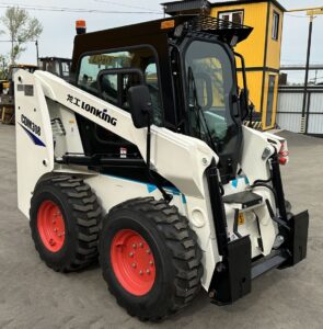 Мини-погрузчик с бортовым поворотом Lonking CDM308