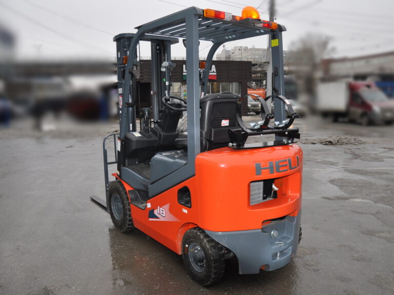 Газ/бензиновый вилочный погрузчик HELI CPQD18NH