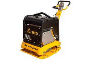 ВИБРОПЛИТА РЕВЕРСИВНАЯ TSS-CP-240D (ГИДРАВЛИЧЕСКИЙ ПРИВОД, ЭЛЕКТРОСТАРТ, АКБ)