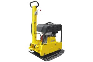 ВИБРОПЛИТА РЕВЕРСИВНАЯ TSS-WP320H