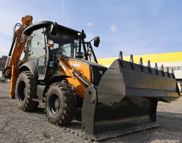 Экскаватор-погрузчик  CASE 570SV, 2023
