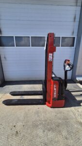 Самоходный штабелер OXLIFT AX12 1200/2500