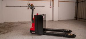 Транспортировщик паллет EP Equipment EPT20-20WA 2000 Li-ion 24V|205Ah (ch 24V|100A)