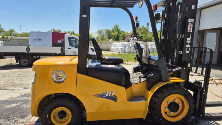 Дизельный вилочный погрузчик CHL CPCD30-WS1K2C 3/4500-5000/FFL/SS