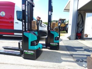 Самоходный штабелер OXLIFT AX155L 1550/2500/Li-ion 100Ah 792782