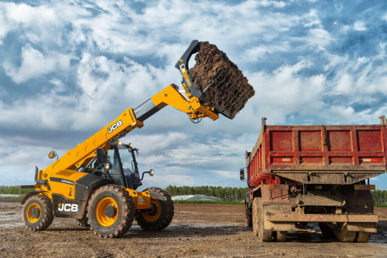 Телескопический погрузчик JCB 530-70