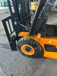 Дизельный вилочный погрузчик HANGCHA CPCD25-XRW10 2,5/3000/Isuzu C240