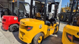 Дизельный вилочный погрузчик CHL CPCD30-XC5K2C 3/4500/FFL/SS