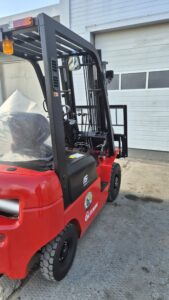 Дизельный вилочный погрузчик HANGCHA CPCD15-AG2 1,5/3000/SS