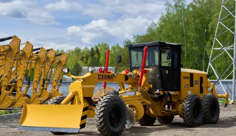 Автогрейдер XGMA XG3180N