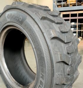 Шина пневмо 10-16.5 10PR Apollo ASR 604 TL