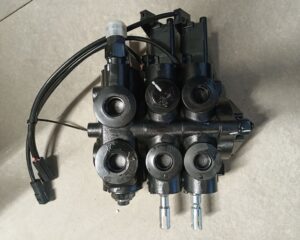 Шина цельнолитая 8.15-15/7.00 LNP Legacy