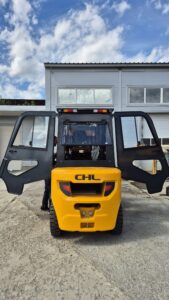 Дизельный вилочный погрузчик CHL CPCD30-M1K2C 3/3000/FFL/SS/Cabin