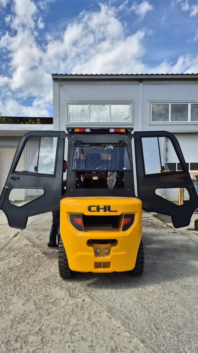 Дизельный вилочный погрузчик CHL CPCD30-XC5K2C 3/4800/FFL/SS/Cabin